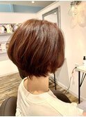 ショートボブ