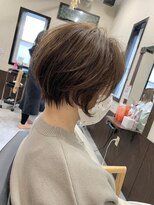 ピックアップ(ｐｉｃｋ ｕｐ)&nbsp;丸みショート　大人ショート　横顔美人