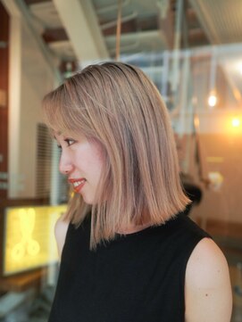 ビュートリアム 鎌倉小町(BEAUTRIUM) ボブ/レイヤー/ハイトーン/beautrium鎌倉小町 比嘉