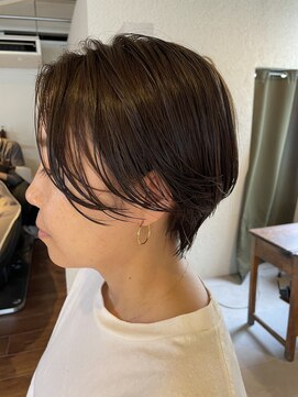 ワンコア (ONE CORE) 【耳かけショート】30代40代50代【オリーブベージュ】