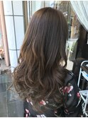 アッシュベージュ