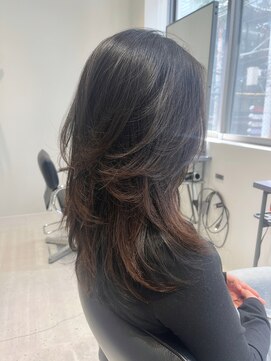 テクネ 天神大名(techne) 天神大名顔周りレイヤーカットミディアム今泉