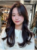 くびれシルエットが色っぽい王道モテロング