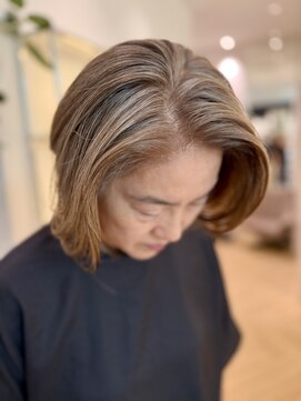 ステア ケース(stair case) リタッチだけで簡単メンテナンス 白髪が多い方向け脱白髪染め