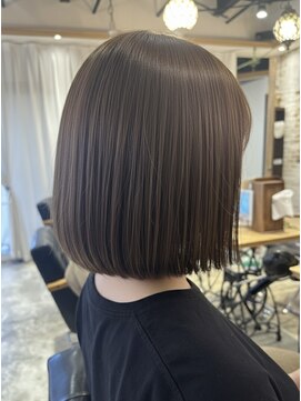 レガロ(Regalo by arvo) ボブ×シナモンベージュ