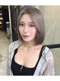 ミルクティーベージュ×ボブ