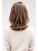 テト(teto)&nbsp;30代40代 大人くびれレイヤーミディアム