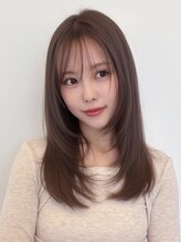 ルージュシー(RU10C)&nbsp;レイヤーカット/ブリーチなしダブルカラー/アッシュベージュ