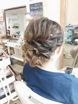 ロカット サロン(Roquat Salon) waveシニヨンロングアレンジ【ヘアアレンジ 立川/立川南/袴】