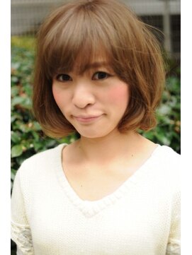 アンフィ 新杉田(Anphi) 小顔カールボブ