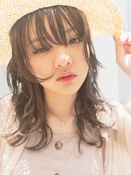 デビュー ヘアーメイク ロングパーマ