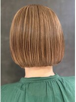 クレールプロデュースドバイロビン(Clair PRODUCED BY ROBIN)&nbsp;《clairが届ける》ミルクティーカラー☆ぱっつりボブ