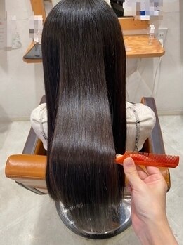 テーラヘアー 蘇我店(TELA HAIR)の写真/ダメージレベルに合わせて施術するオリジナルトリートメント。憧れのうるツヤ髪を手に入れて♪【蘇我】