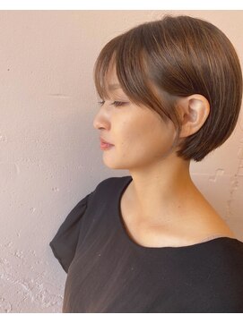 ループ(Loop) 耳かけミニボブ