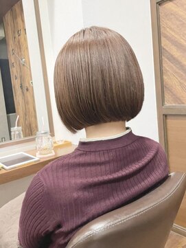 カラープロデュースバイアルバ(color produce byALBA) オレンジブラウンのアゴ下2cmボブ