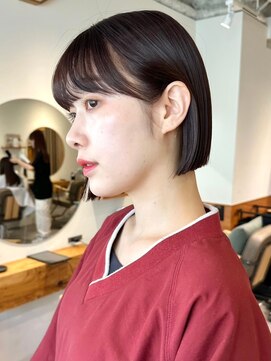 ノイカーム(noi Calm) 顔周りレイヤーカットグレージュカラーくびれボブショートカット