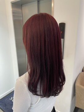 アヴァンスアンス 広島袋町店(AVANCE.ens) ワインレッドカラー