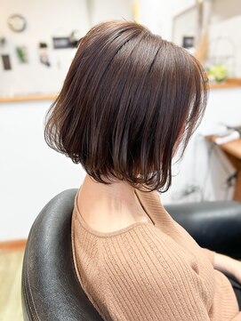 ドラマティックヘア(DRAMATIC HAIR) ヒンガーカールボブ×透明感ベージュブラウン