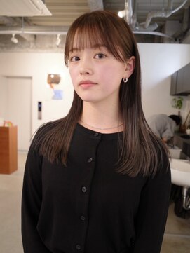 ヨー(Yoh-) 【ナチュラルストレート/佐々木慧介】ミディアム/トリートメント