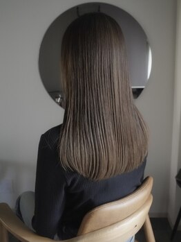 エヴリィ(every)の写真/細やかな気配りと丁寧なカウンセリングで忙しい働く女性の魅力を輝かせます［梅田/中津/自社製髪質改善］