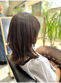 ミディアムレイヤースタイル