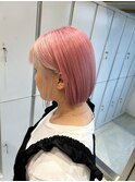 フェイスフレーミング　x　ホワイト　x　ピンク
