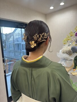 ヘアポップ(hair pop) シニヨン ヘアアレンジ