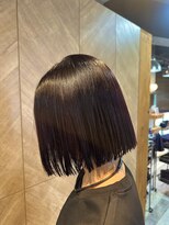 コル アサヒカワ(col asahikawa)&nbsp;ワインレッドパツっとボブ