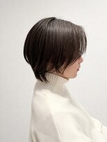 ウォーターリリー(Water Lily)&nbsp;大人透け感ブラウンの丸みショートボブ