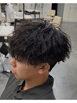 バース バイ ハピネス(BIRTH by happiness) ツイストスパイラルパーマ