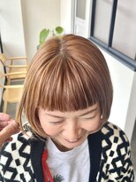 りら(Lilas)&nbsp;脱ハイライトブリーチなしカラー