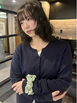 シア 富雄店(Sia.) olive beige /スタイリング