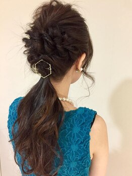 トワル ヘア(toile HAIR)の写真/大人女性の”これから”を美しく◇頭皮から髪質までトータルケアで、30代～の大人女性に支持多数◎