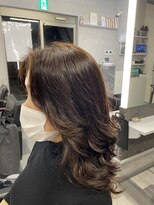 ジェイドット(J.)&nbsp;コテ巻き風　韓国パーマ