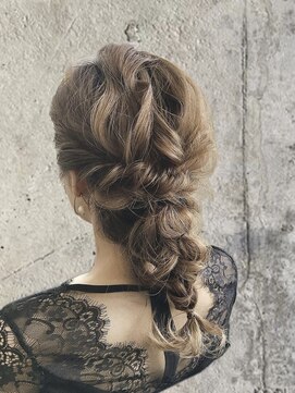 ヘアーデザイン グランツ 平成店(hair design Granz) 編みおろしアレンジ☆
