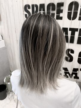 アグ ヘアー クレール 延時店(Agu hair Clair) コントラストバレイヤージュ