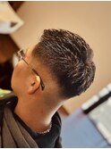 簡単セットのスキンフェードショート