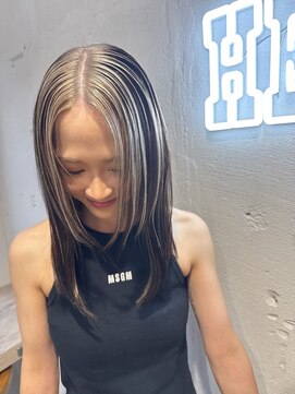 ヘアーワークス ヘルム 渋谷店(HAIR WORKS HELM) 【 HELM渋谷】アンブレラハイライトカラー