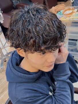 レタッチ バイ フィフス 天神大名(RETOUCH by fifth) 天神波巻きスパイラルパーマ波巻きパーマプードルパーマ強め20代