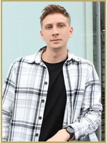 ジジバイワースホワイル(jiji by WORTH WHILE)&nbsp;ハイライト波巻きアップバングツーブロックマッシュ束感ショート