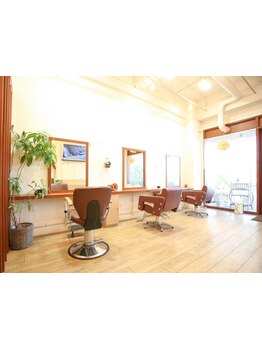 高い技術力×スタッフの温かい人柄が魅力のサロン◎髪も心も癒される、至福のひと時をお過ごしください♪