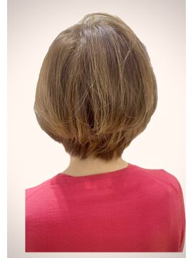 アルム(arum) 春映え丸みショート♪  /横浜/元町/白髪ぼかし/ヘッドスパ