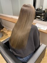 アンドカオマワリカットファム(Fann.)&nbsp;髪質改善 UPTOGLOSS トリートメント 艶髪 ストレート 縮毛矯正
