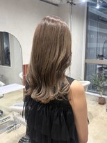 ユニ 心斎橋(Uni.) アッシュベージュ