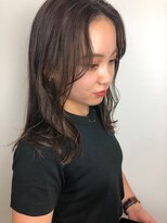 ヘア プロデュース キュオン(hair produce CUEON.) 長めサイドバング×くすみベージュ