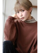 ラファンジュ ヘアー クレオ(Rohange hair Creo)&nbsp;【Creo】フォギーベージュ×耳かけコンパクトショート