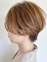 シャンプー 本店(SHAMPOO) 30代・40代大人可愛い小顔ワンサイドショートボブ丸み前下がり