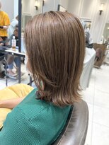 シークレットハイライトでクリーミーベージュ