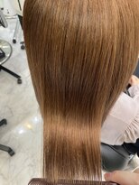 エスカーラ 表参道(THE ESCALA)&nbsp;@shino_ne197/ブリーチ履歴のある髪はより保湿ケアを！