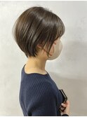 丸みが可愛いショートボブ×オリーブベージュ【渡辺俊弥】梅田